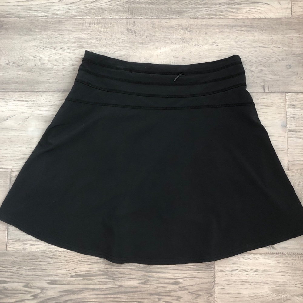 Athleta Tennis/Golf Skort Size 6 Black - Picture 5 of 5
